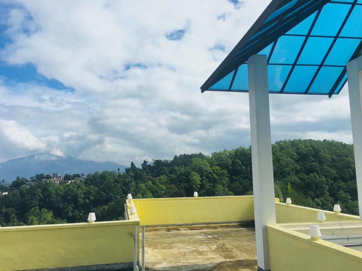 Hansons Homestay Kandy Esterno foto