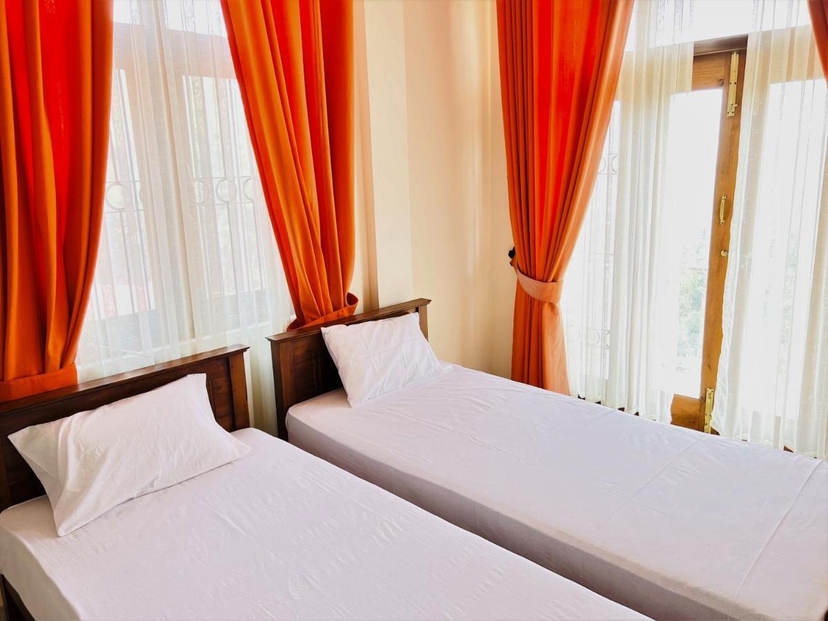 Hansons Homestay Kandy Esterno foto