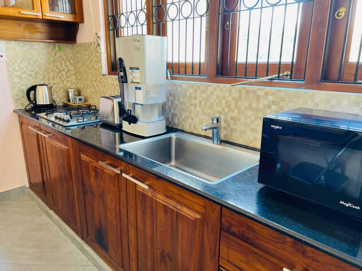 Hansons Homestay Kandy Esterno foto