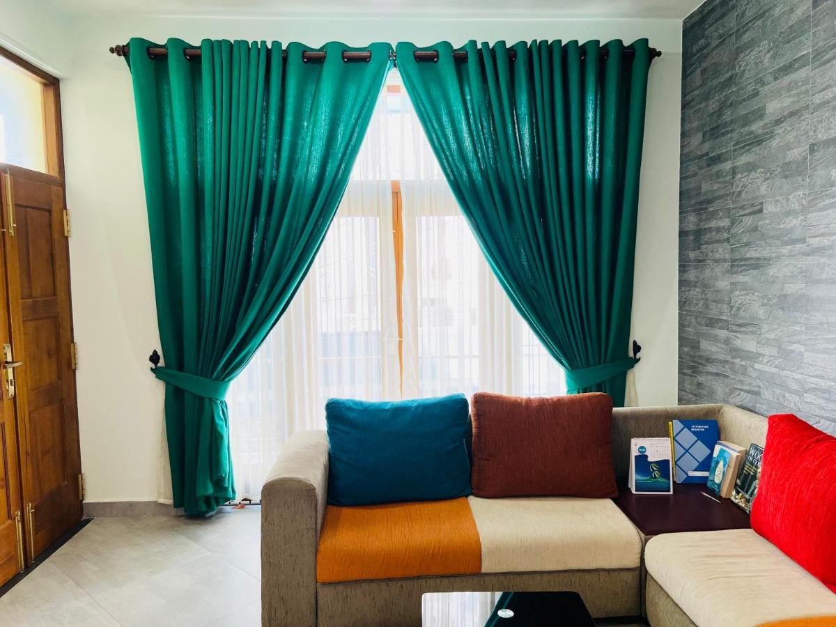 Hansons Homestay Kandy Esterno foto